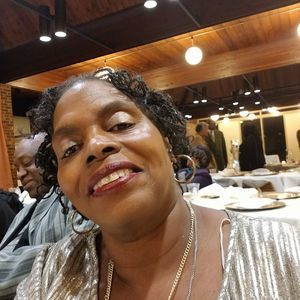 Meet your Posher, Carol